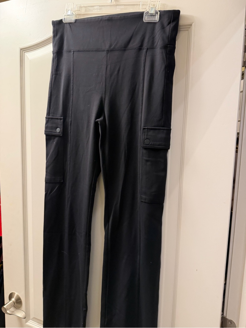 Athleta Black Cargo Jogger Leggings